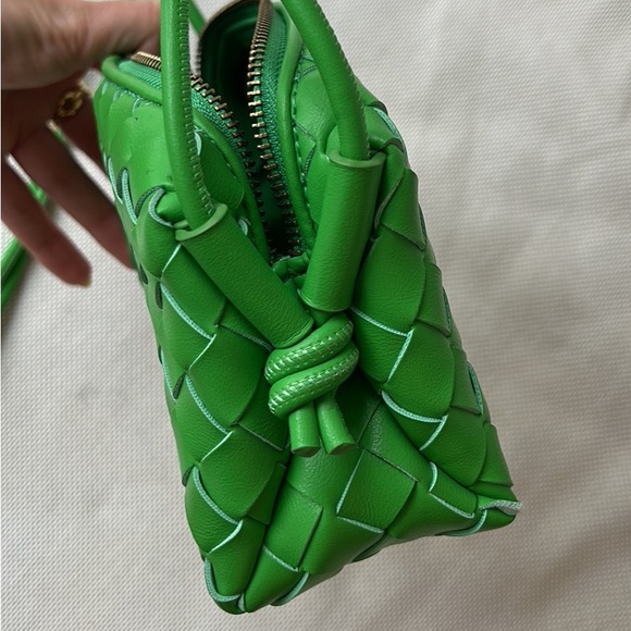 Green crossbody bag / purse - Picture 2 of 2